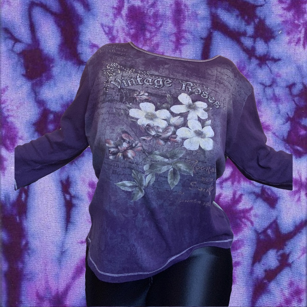 Vintage Roses Top🥀